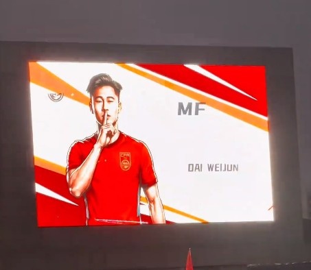 武磊百场里程碑夜 国足主场0-0闷平泰国 武磊百场里程碑夜 国足主场0-0闷平泰国